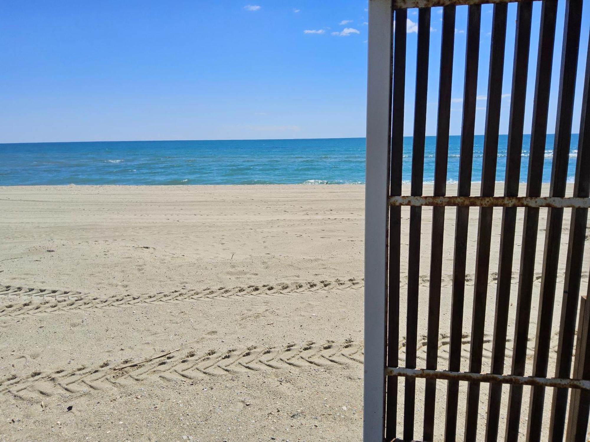 L'Azur 4 Pers Clim Parking Acces Plage Direct Le Barcarès エクステリア 写真